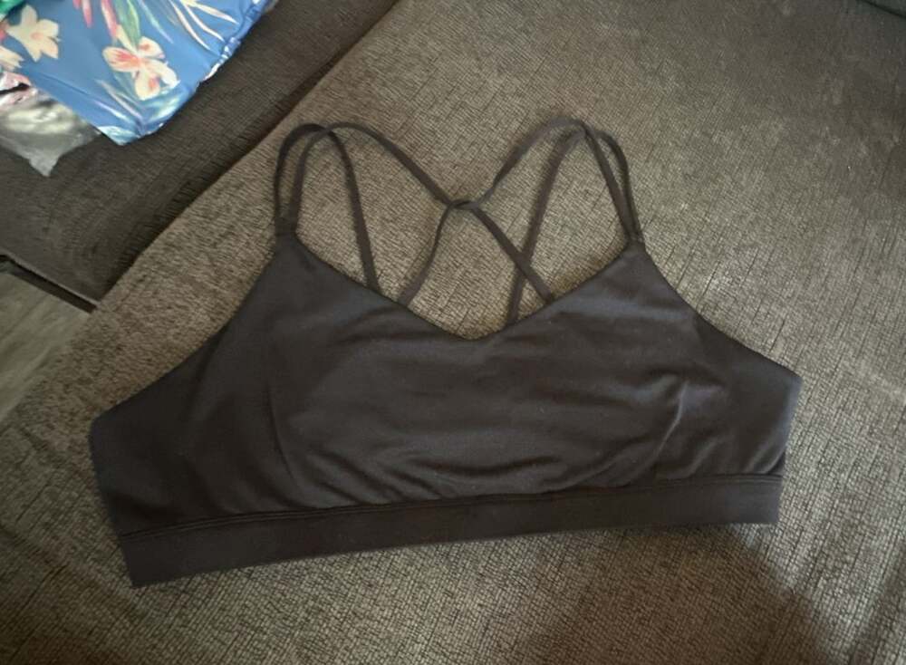 Old Navy Active Sports Bra Size XXL Black Strappy Back Light Support